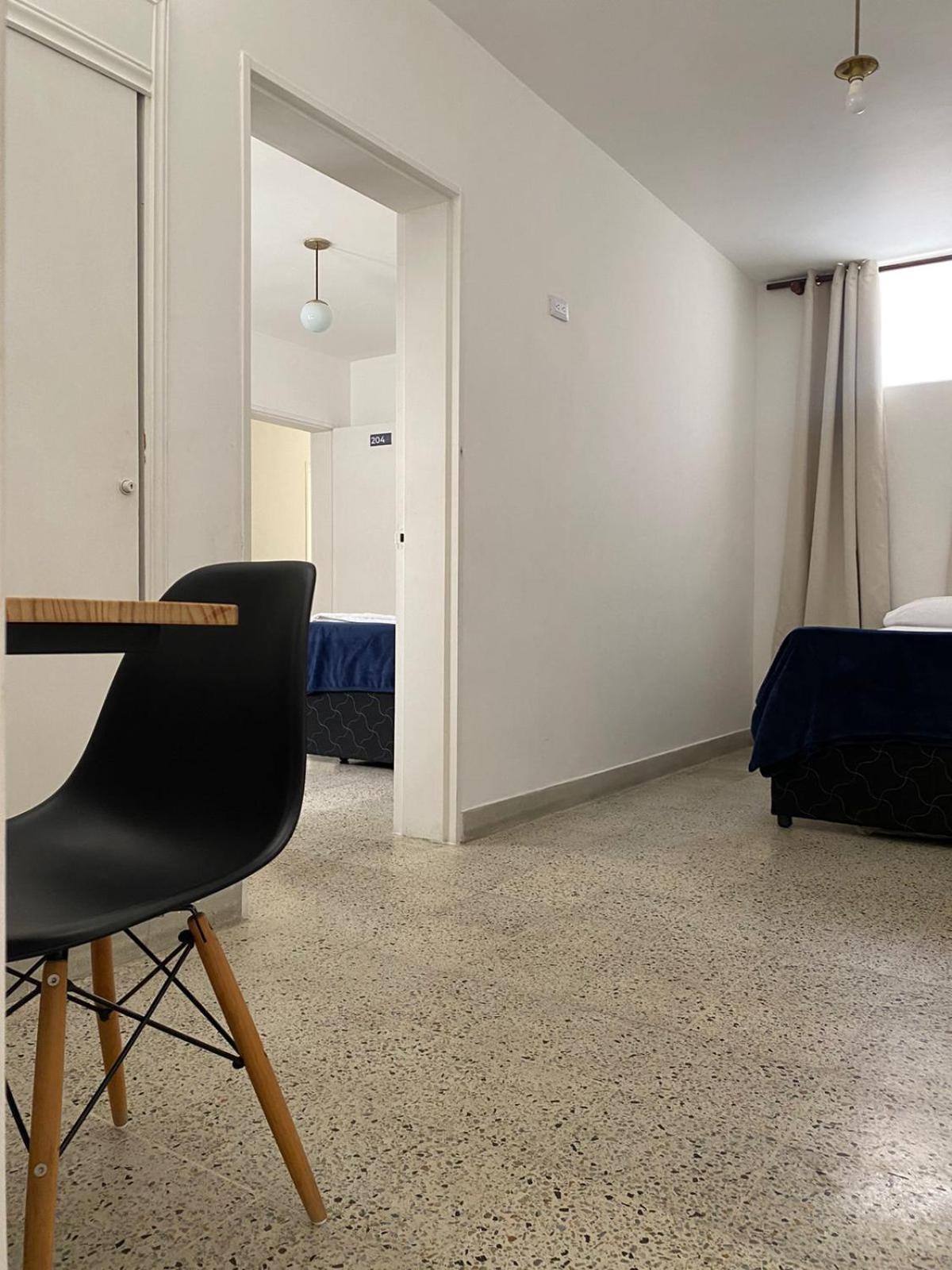 Aparta Hotel Mediterraneo Estadio Медельин Экстерьер фото